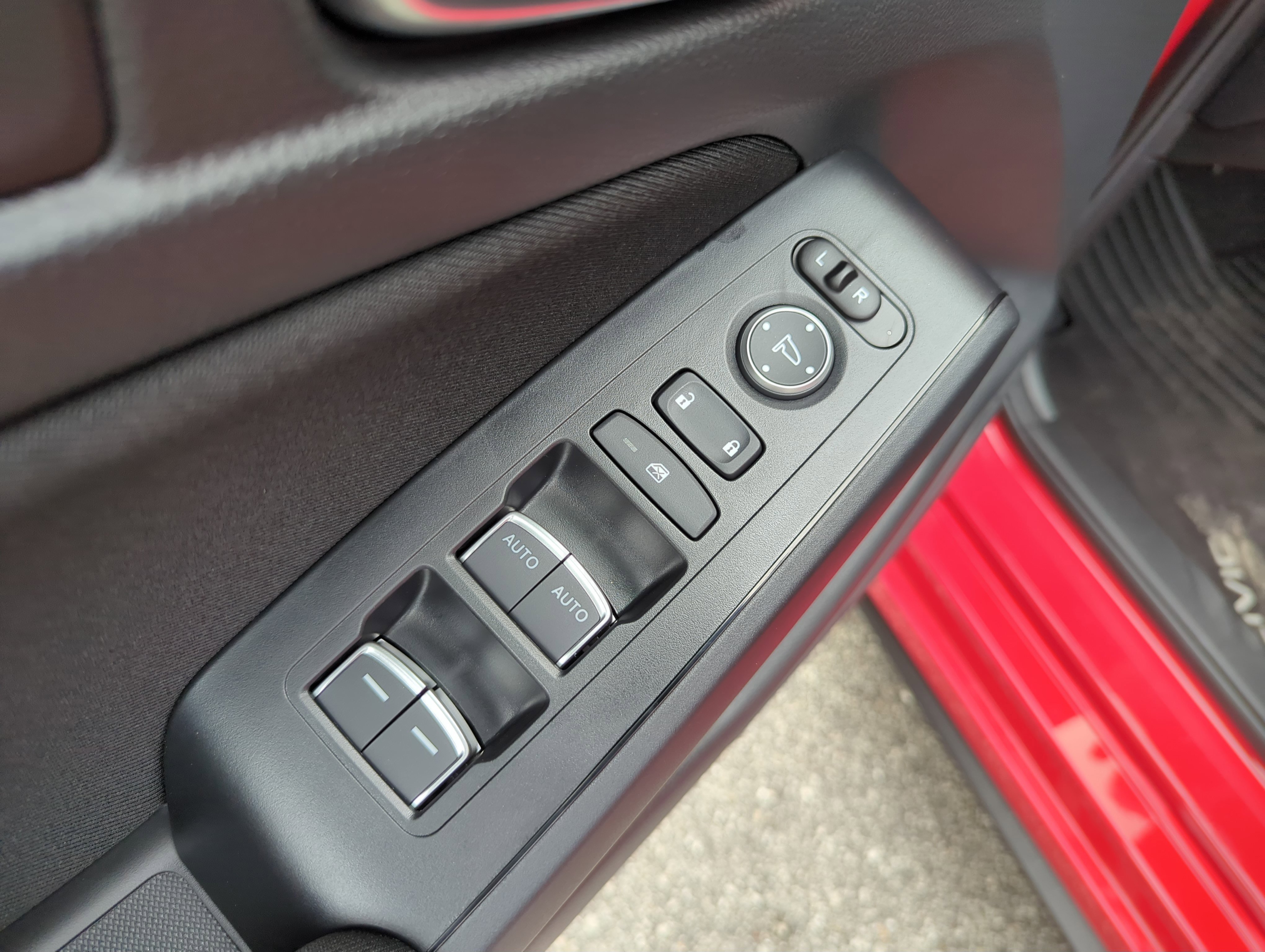 Certified 2025 Honda Civic Sport image 17