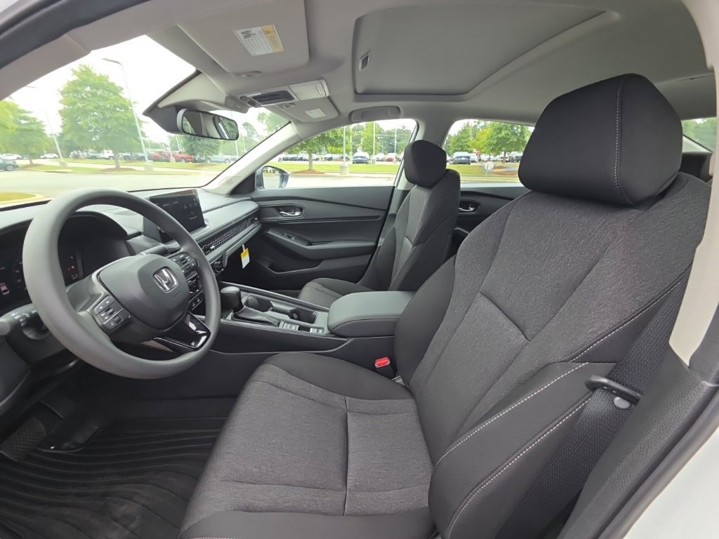 New 2026 Honda Accord SE image 24