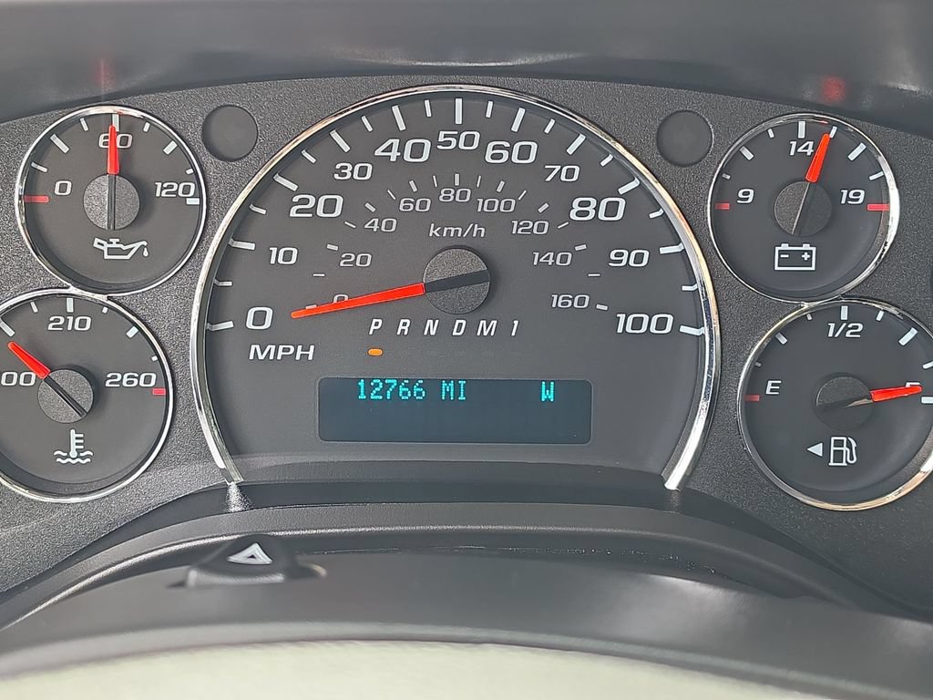 Certified 2025 Chevrolet Express 3500 LT w/ LT Preferred Equipment Group RWD image 13