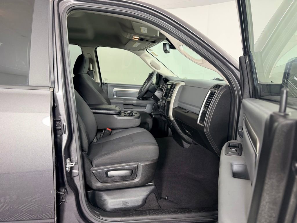 Used 2019 RAM 1500 Classic Warlock w/ Electronics Group AWD/4WD image 34