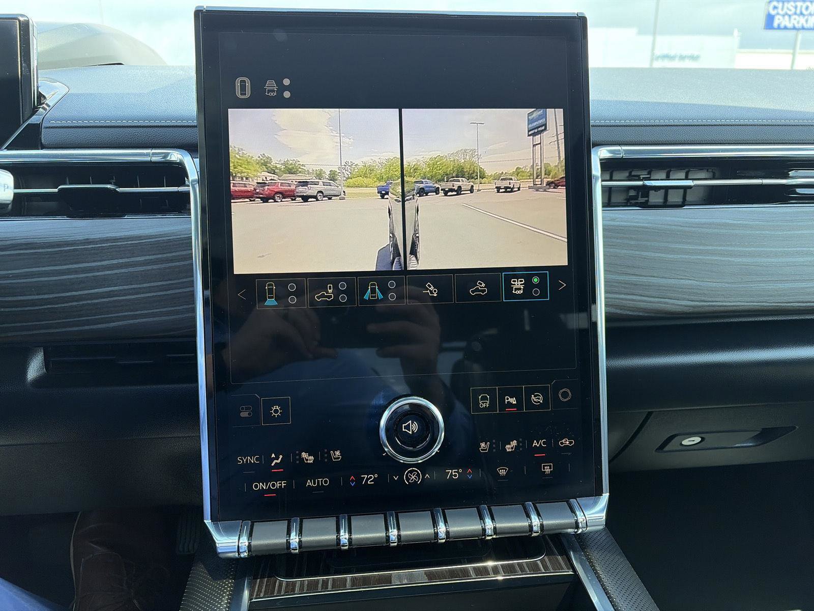 Used 2025 GMC Sierra EV Denali AWD/4WD image 36
