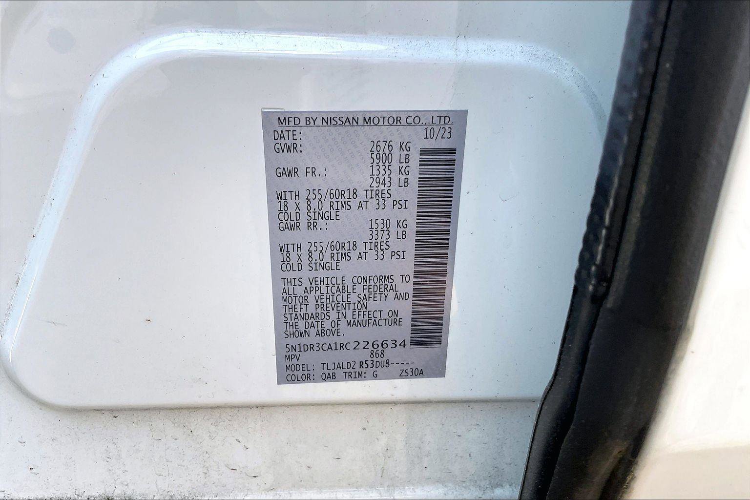 Certified 2024 Nissan Pathfinder SL image 3