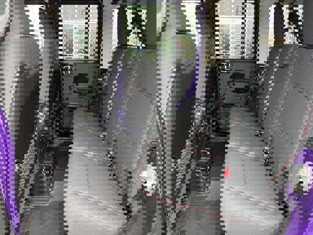 New 2026 Jeep Wrangler Unlimited Rubicon w/ Technology Group image 15