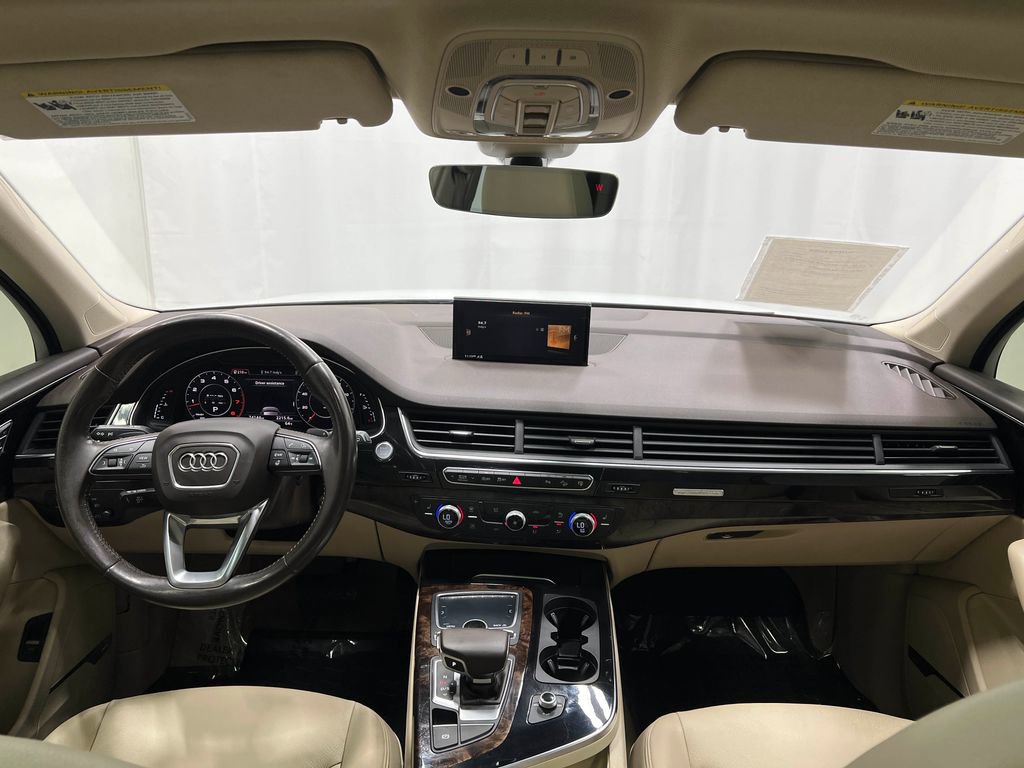 Used 2017 Audi Q7 3.0T Premium Plus w/ Premium Plus Package image 21
