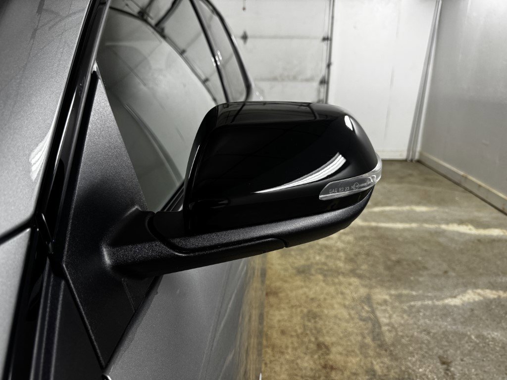 New 2026 Chevrolet Traverse RS image 14