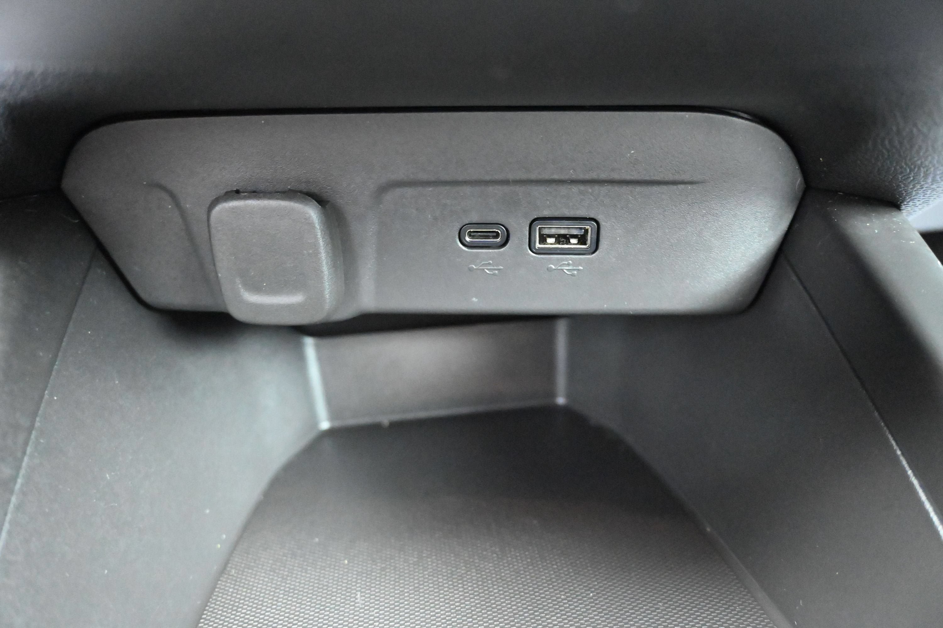 Used 2024 Chevrolet Trax LS FWD image 20