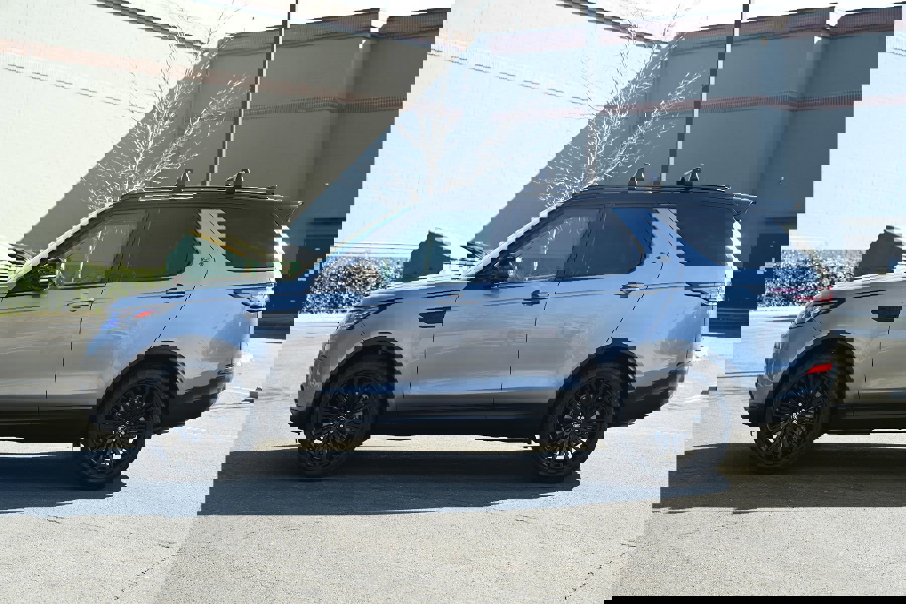 Used 2020 Land Rover Discovery HSE AWD/4WD image 4