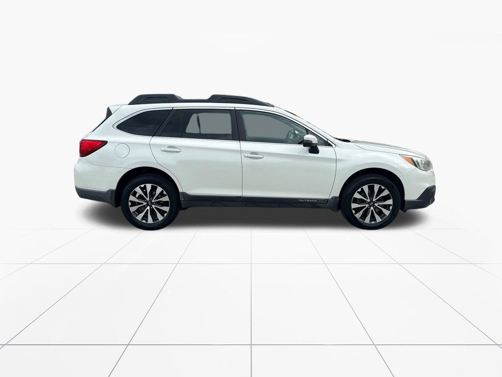 Used 2015 Subaru Outback 2.5i Limited AWD/4WD image 9