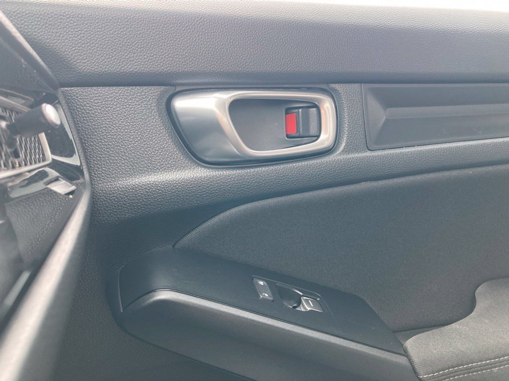 Used 2025 Honda Civic LX image 27