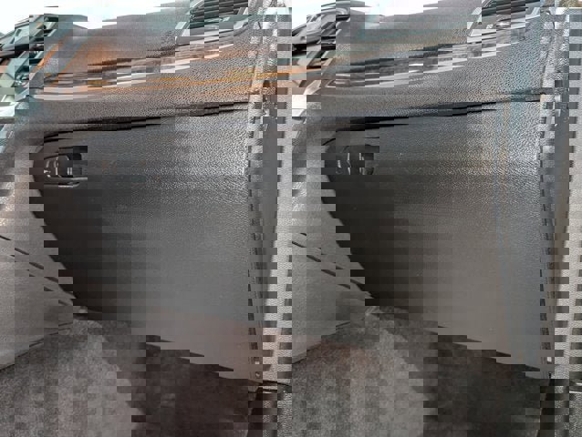 Used 2017 Chrysler 300 C w/ Safetytec Plus Group image 23