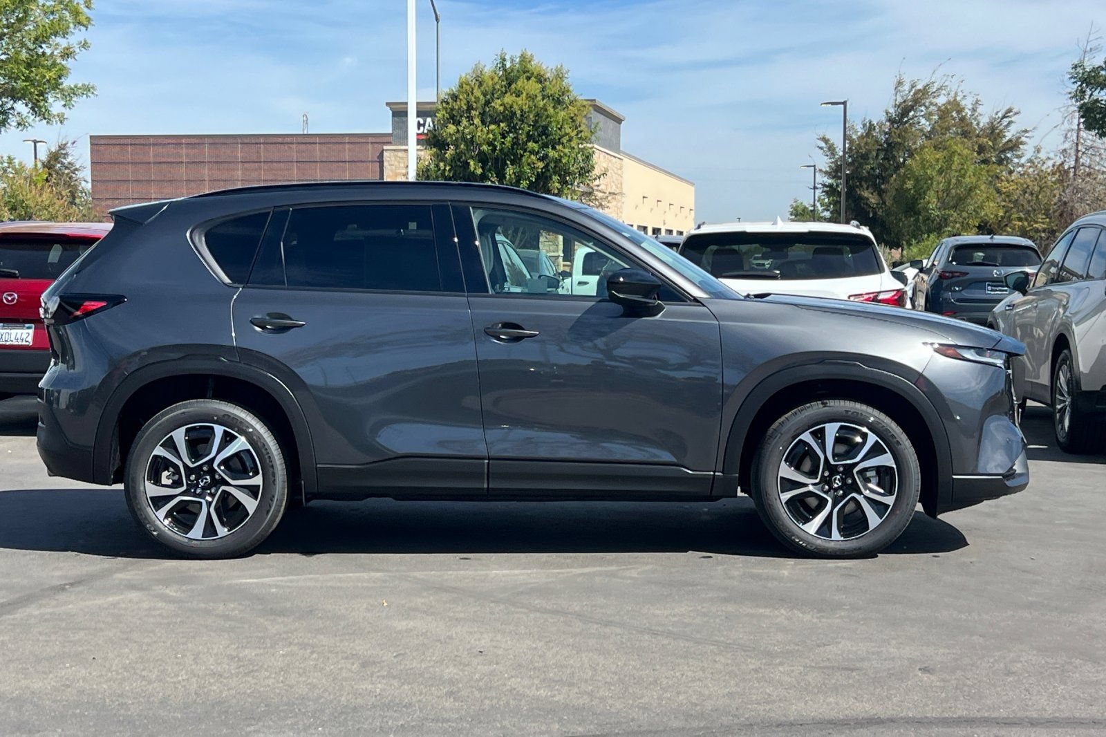 New 2026 MAZDA CX-5 Preferred AWD/4WD image 3