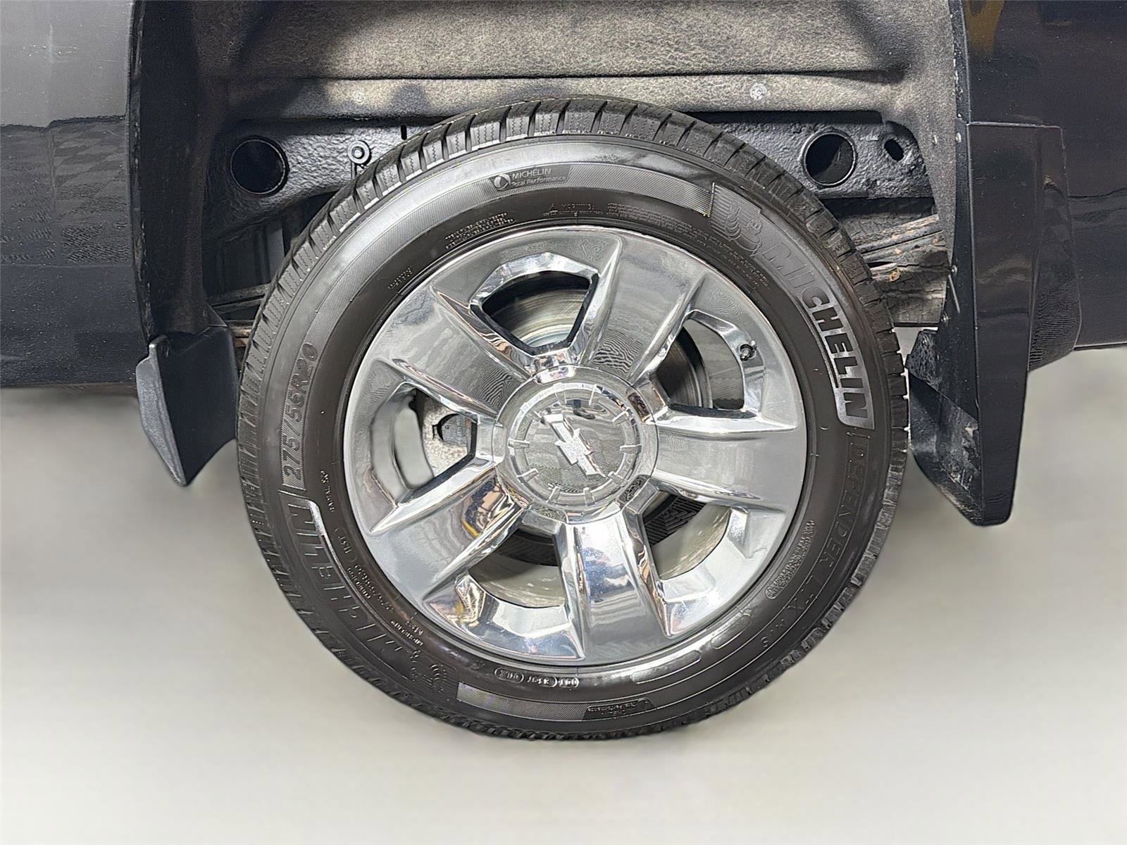 Used 2016 Chevrolet Silverado 1500 LTZ w/ LTZ Plus Package AWD/4WD image 31