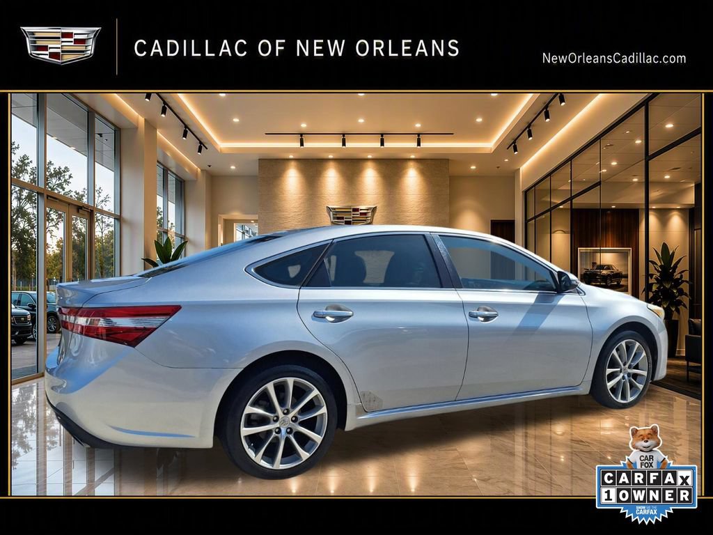 Used 2015 Toyota Avalon XLE Touring FWD image 3
