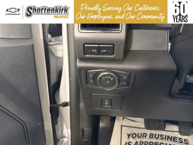 Used 2017 Ford F150 XLT w/ Equipment Group 302A Luxury image 31