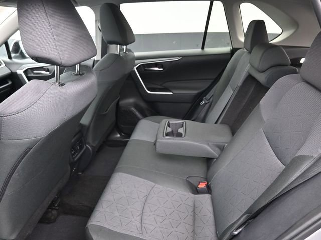 Certified 2025 Toyota RAV4 XLE w/ Convenience Package image 30