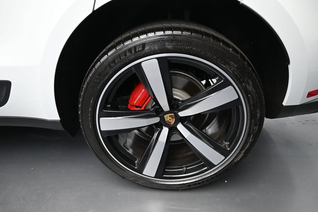 Certified 2026 Porsche Macan S AWD/4WD image 9