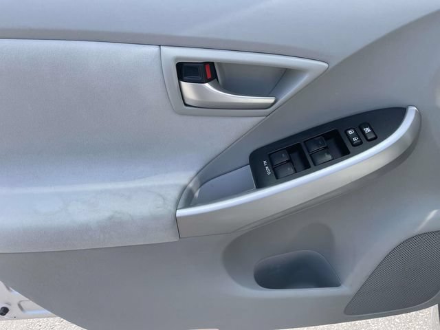 Used 2015 Toyota Prius Two FWD image 19