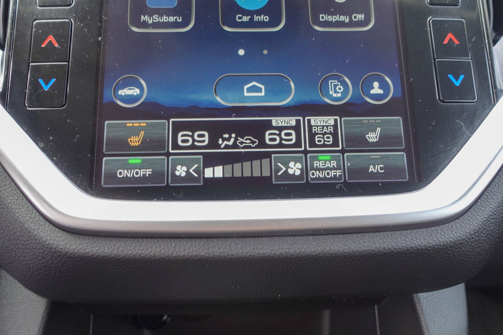 Certified 2023 Subaru Ascent Premium image 17