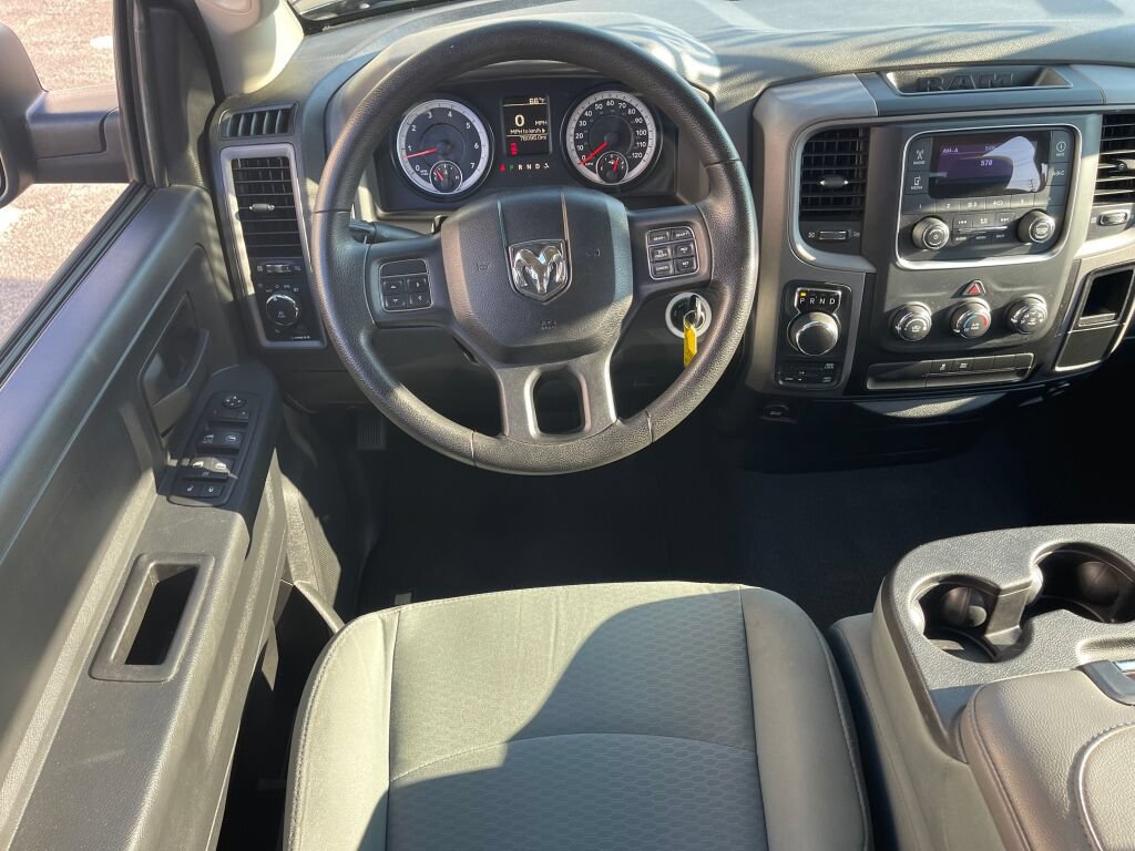 Used 2015 RAM 1500 Express AWD/4WD image 2