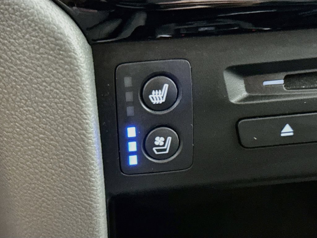 Used 2019 Honda Pilot Elite image 23