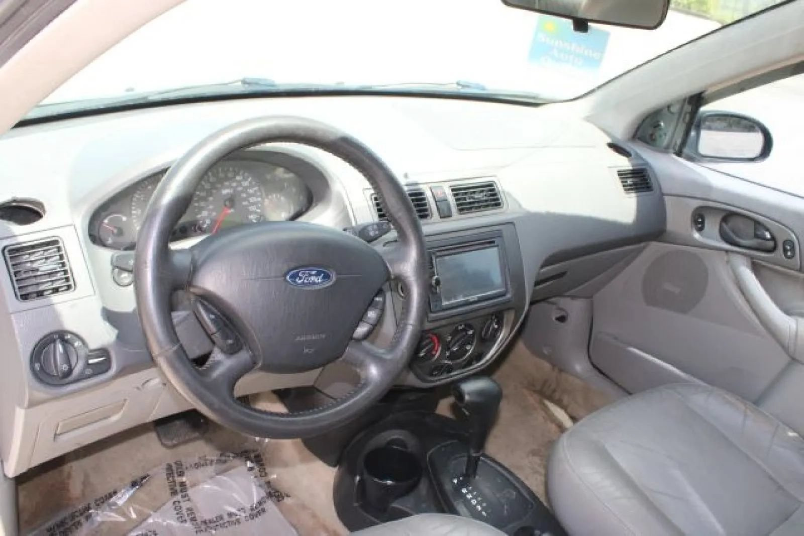 Used 2005 Ford Focus S FWD image 10