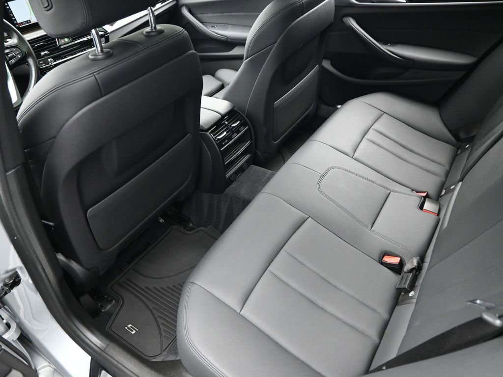 Used 2019 BMW 530i xDrive w/ Convenience Package image 27