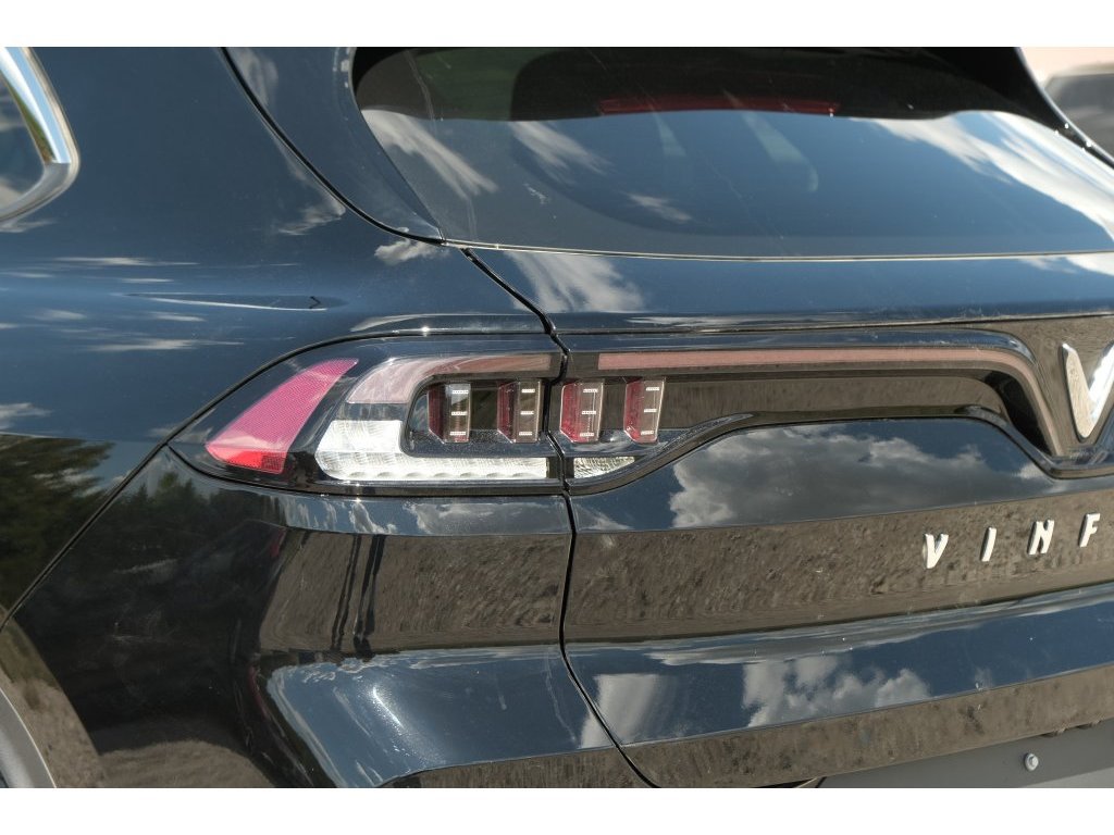 Used 2024 VinFast VF 8 Plus AWD/4WD image 9