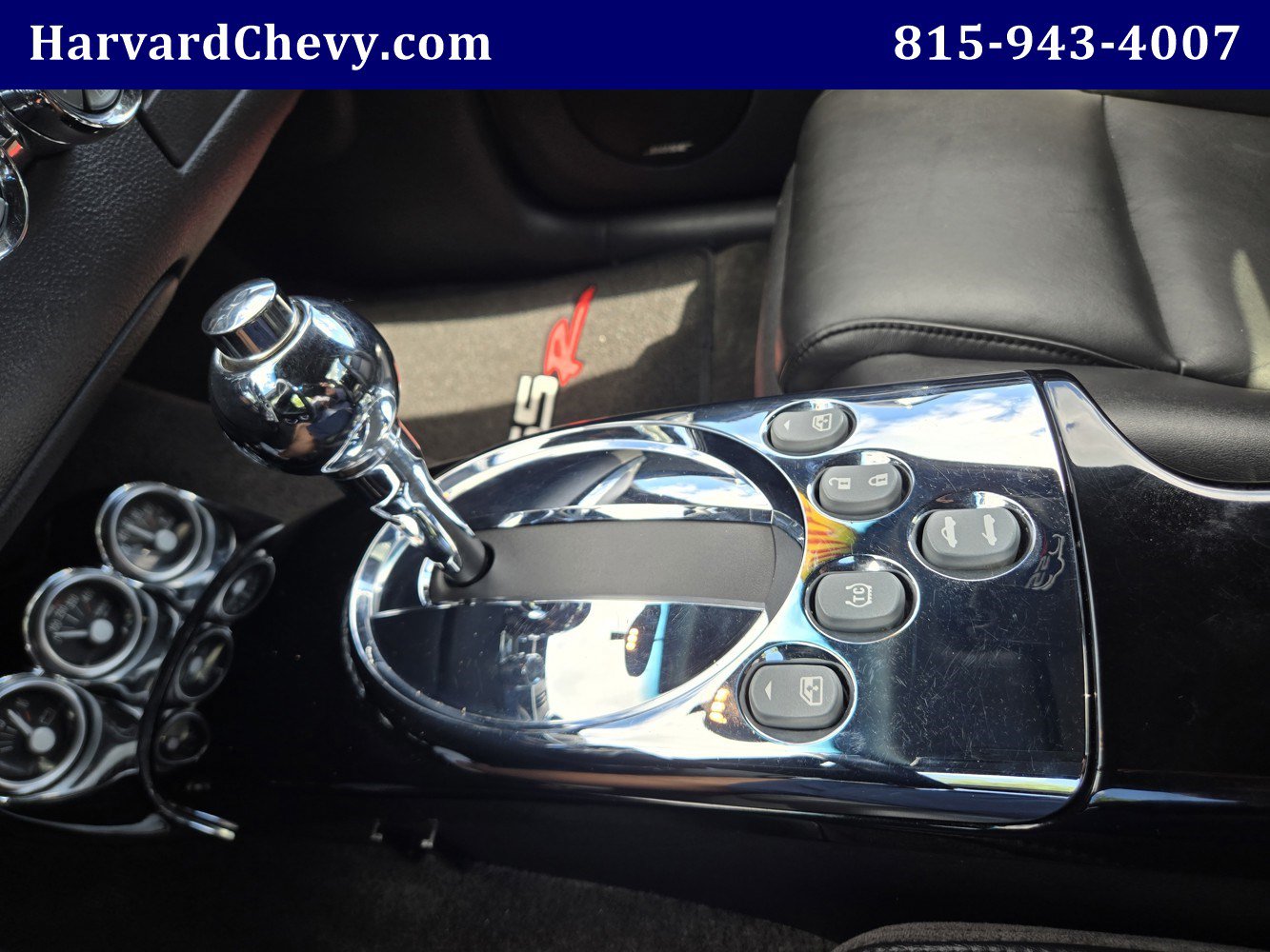 Used 2006 Chevrolet SSR w/ Preferred Equipment Group RWD image 11