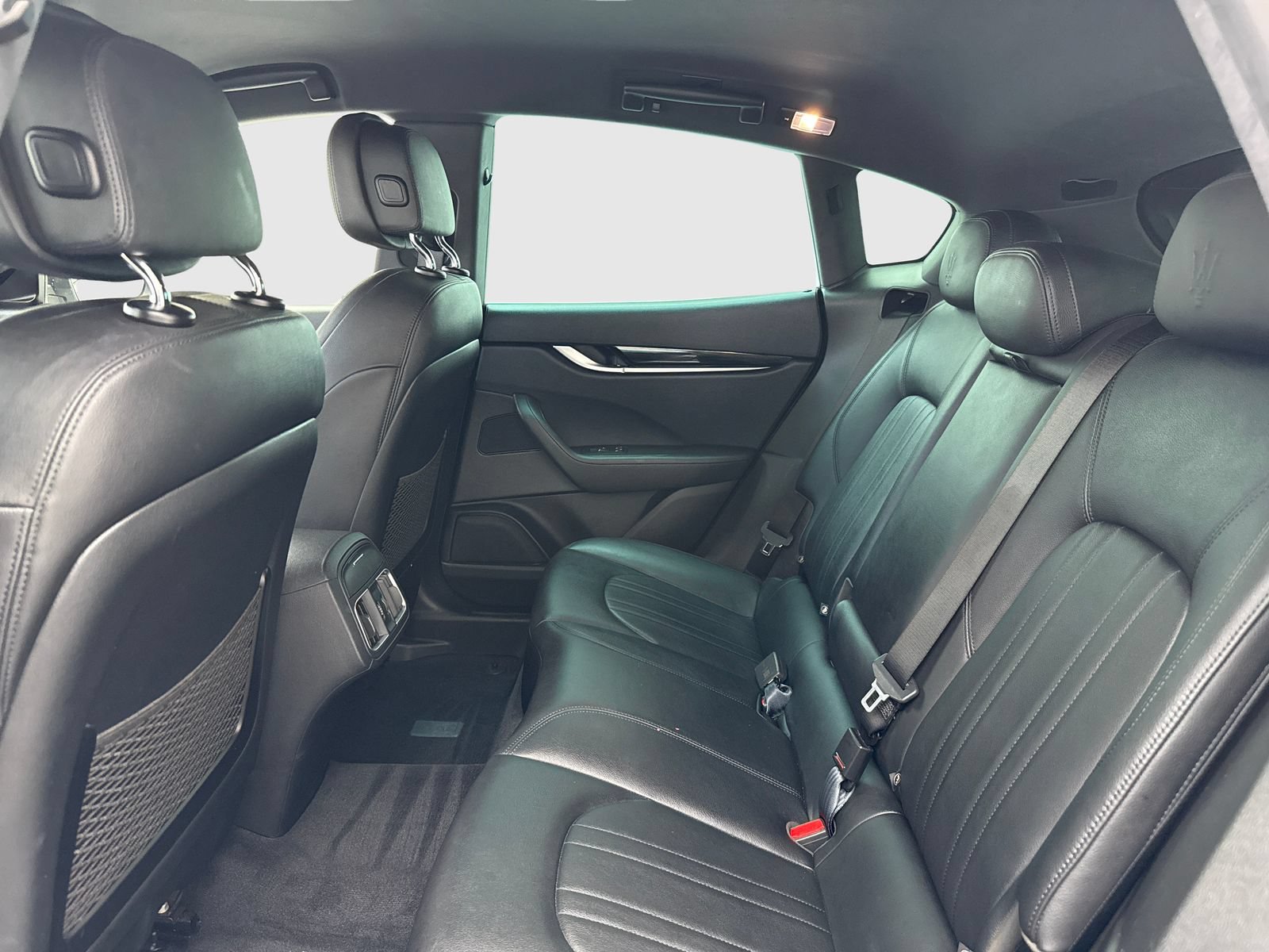 Used 2019 Maserati Levante AWD/4WD image 39