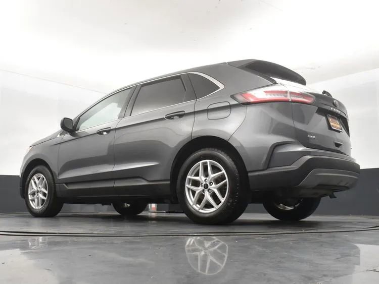 Used 2024 Ford Edge SEL image 12