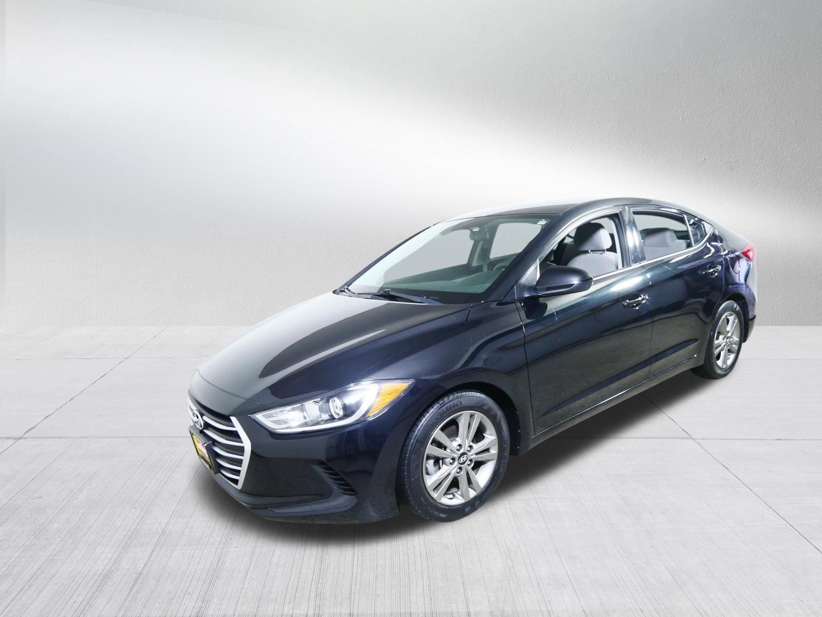 Used 2018 Hyundai Elantra SEL FWD image 3