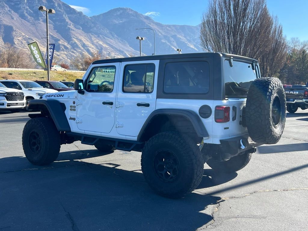 Used 2021 Jeep Wrangler Unlimited Rubicon w/ LED Lighting Group AWD/4WD image 13