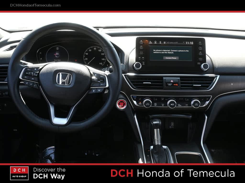Used 2018 Honda Accord Touring image 8