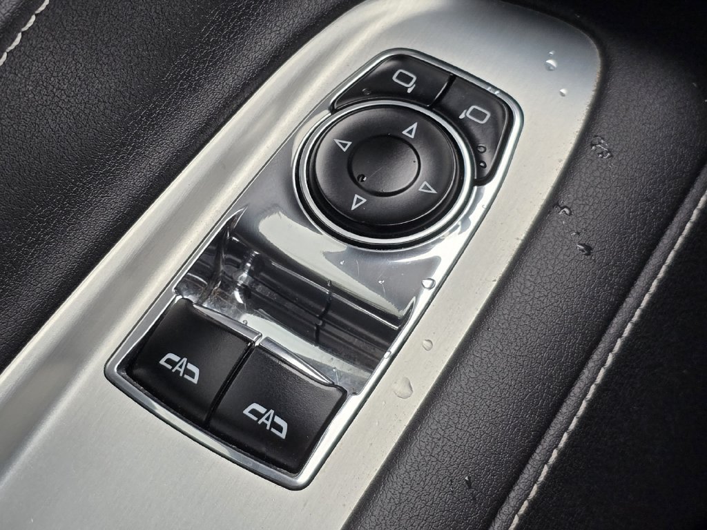 Used 2024 Chevrolet Corvette Stingray Coupe RWD image 22