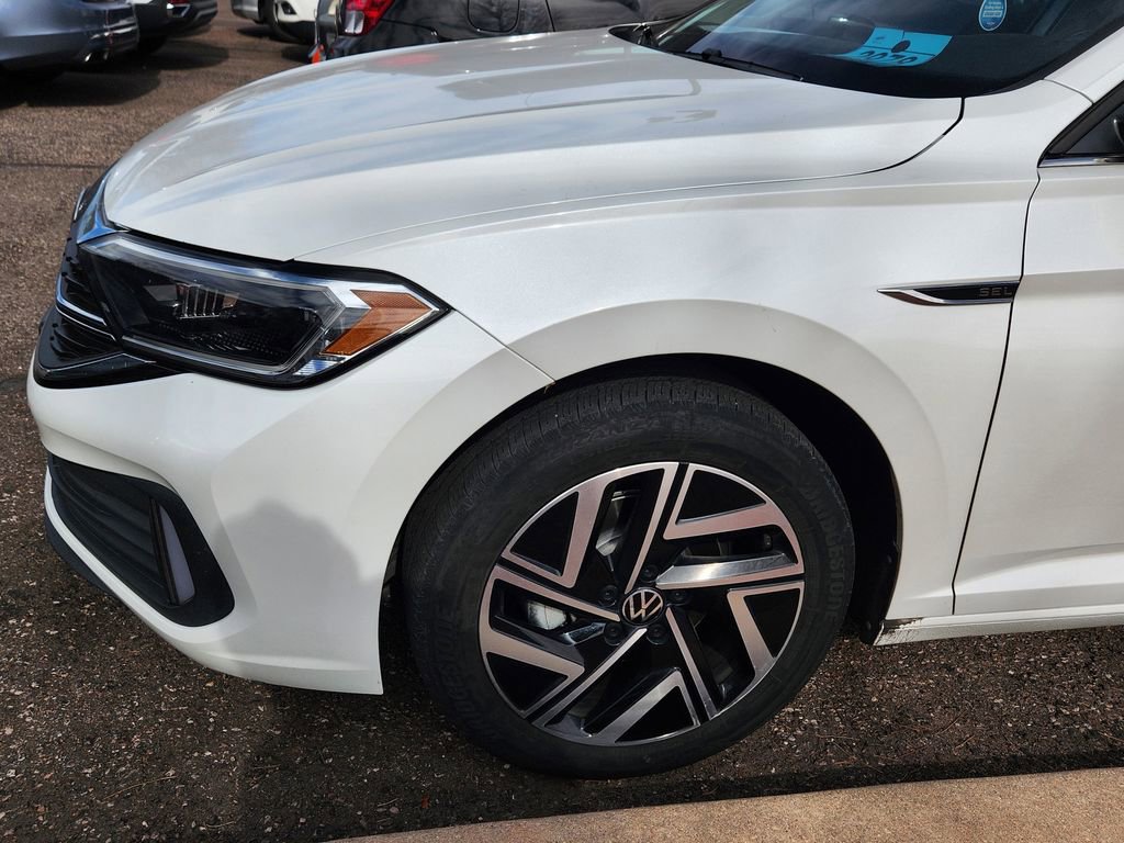 Used 2022 Volkswagen Jetta SEL image 8