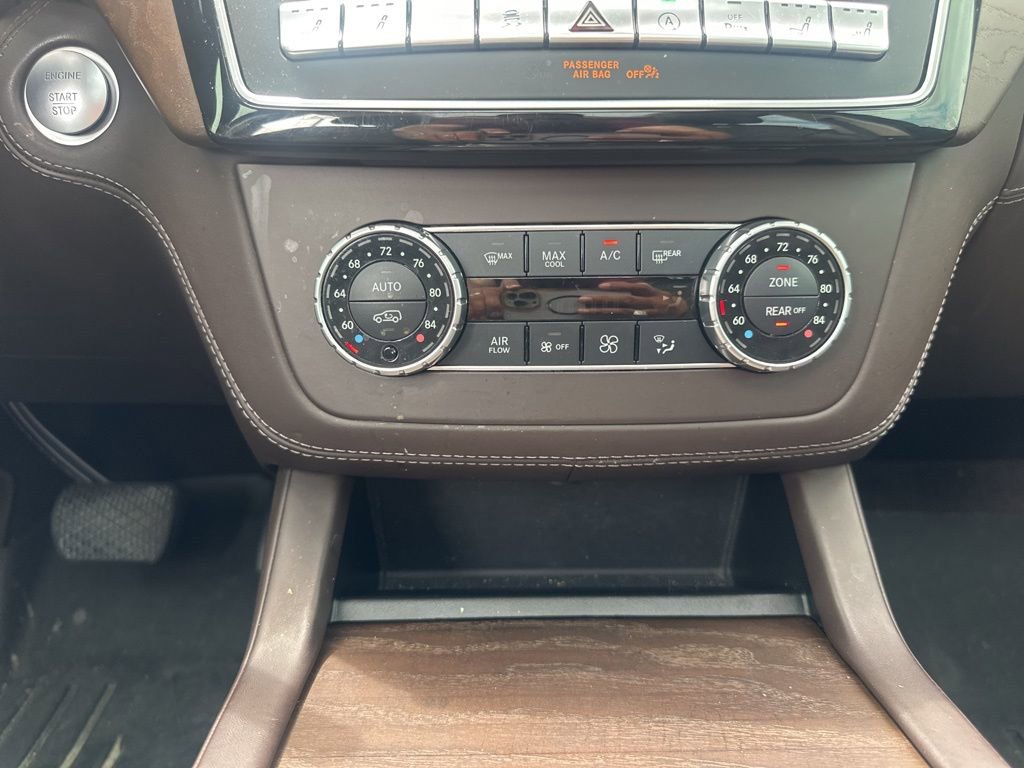 Used 2017 Mercedes-Benz GLS 550 4MATIC image 26