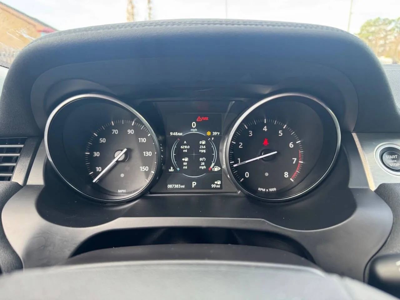 Used 2017 Land Rover Range Rover Evoque SE image 18