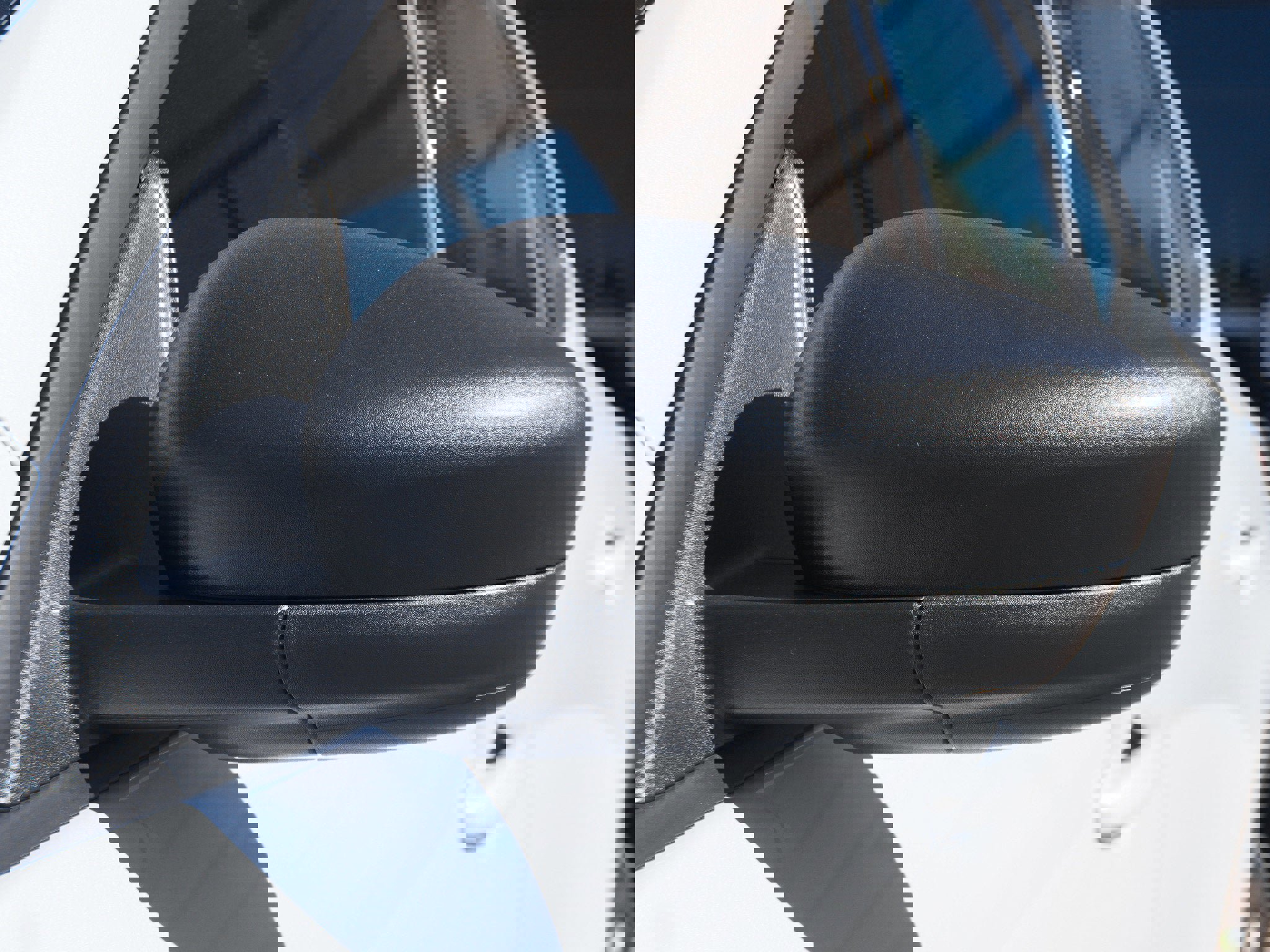 New 2026 Ford Escape ST-Line w/ Cold Weather Package image 15