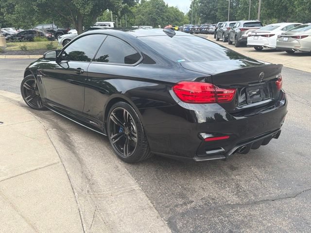 Used 2017 BMW M4 Coupe RWD image 4