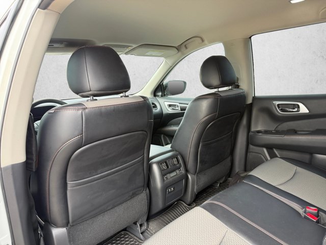Used 2020 Nissan Pathfinder SV w/ Rock Creek Edition FWD image 15
