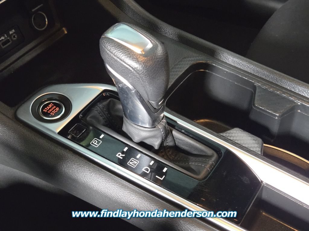 Used 2024 Nissan Sentra SV FWD image 29