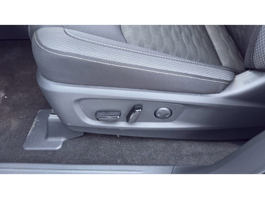 New 2026 Nissan Pathfinder SV image 15