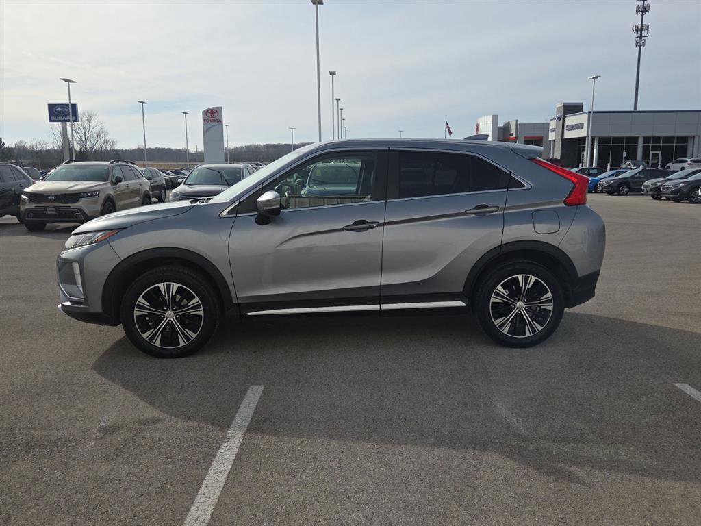 Used 2019 Mitsubishi Eclipse Cross SE image 12