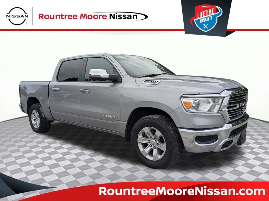 Used 2024 RAM 1500 Laramie AWD/4WD image 1
