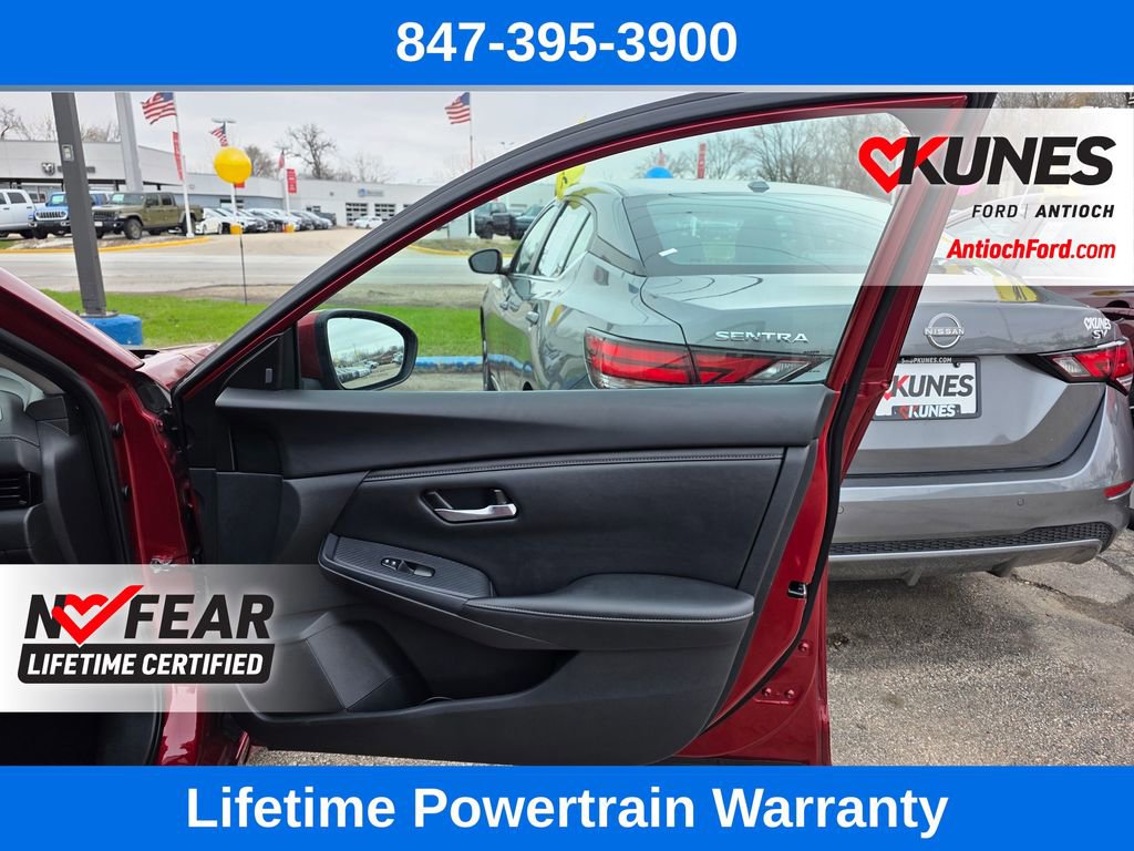 Used 2024 Nissan Sentra SV image 26