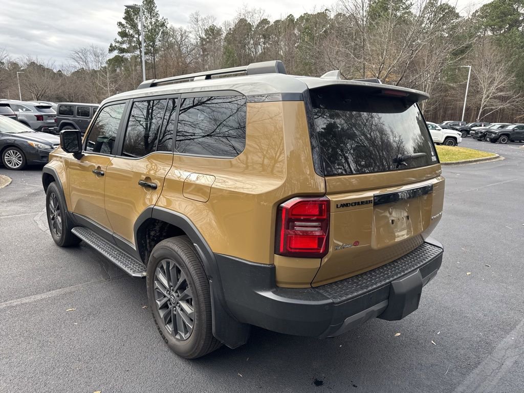 Used 2024 Toyota Land Cruiser image 17