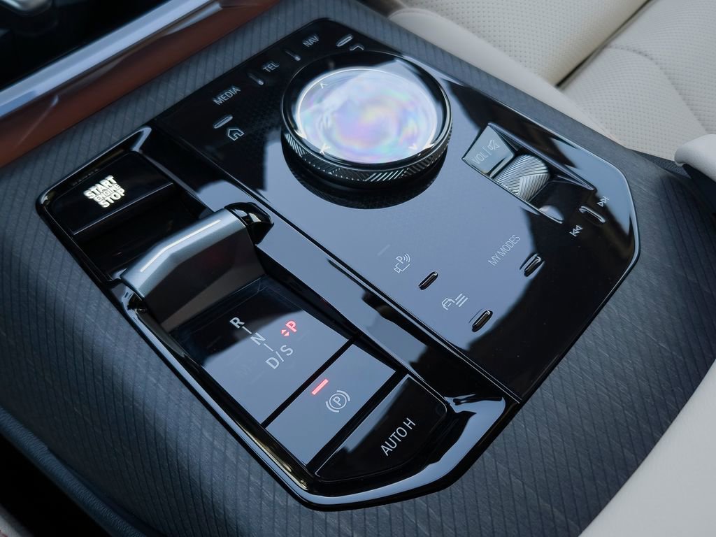 New 2026 BMW X3 xDrive30 w/ Premium Package image 9