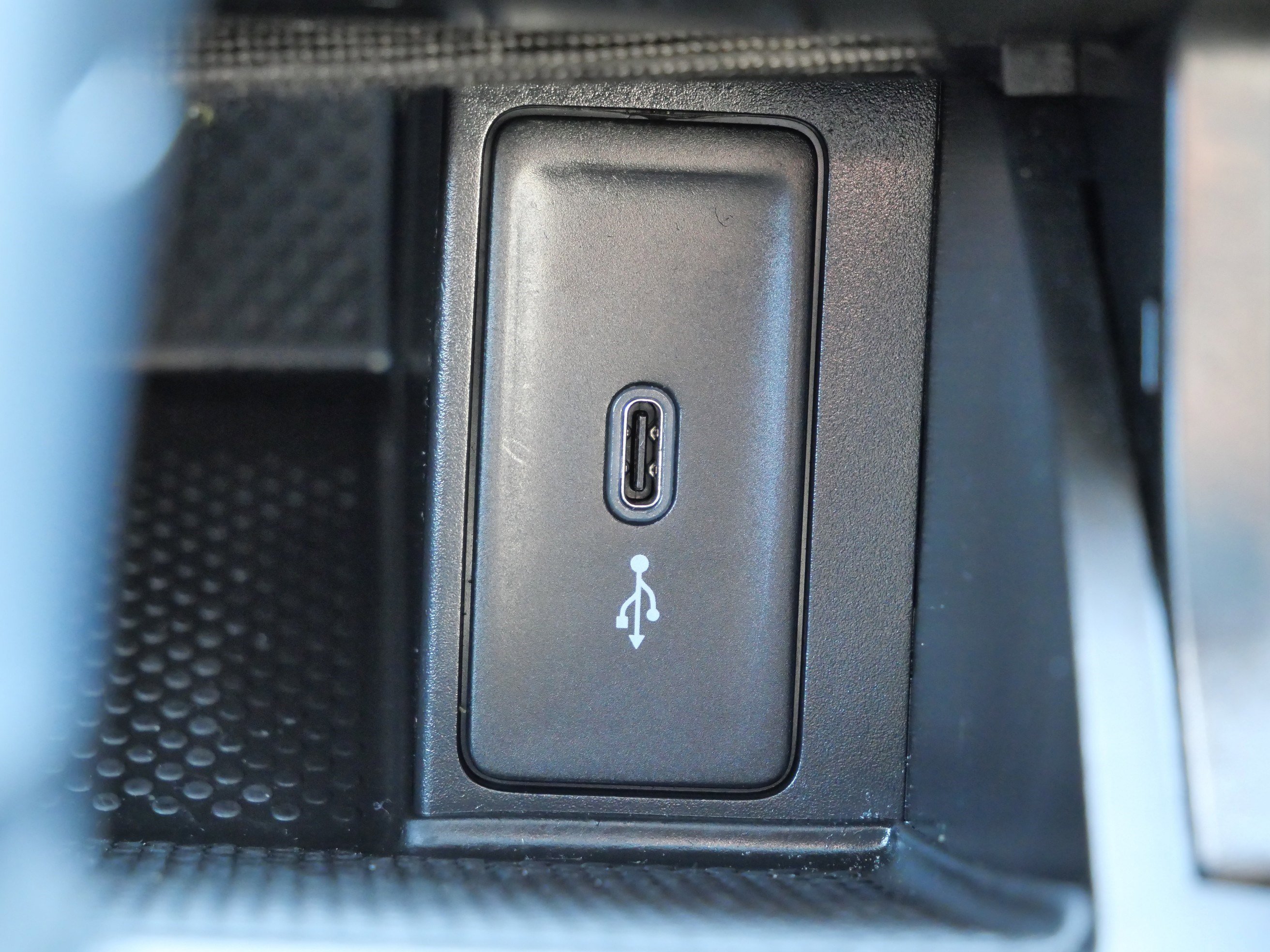 Used 2021 Volkswagen GTI SE image 29