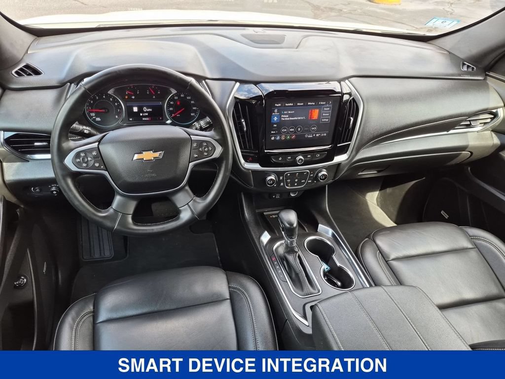 Used 2023 Chevrolet Traverse LT w/ LT Premium Package AWD/4WD image 18