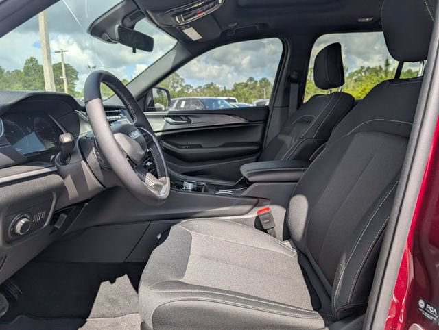 New 2026 Jeep Grand Cherokee Laredo X RWD image 16